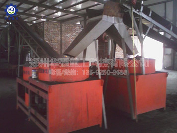 有機(jī)肥生產(chǎn)現(xiàn)場(chǎng)